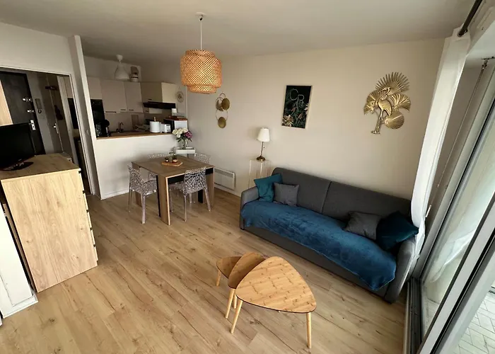 Family Cocoon On The Seafront *